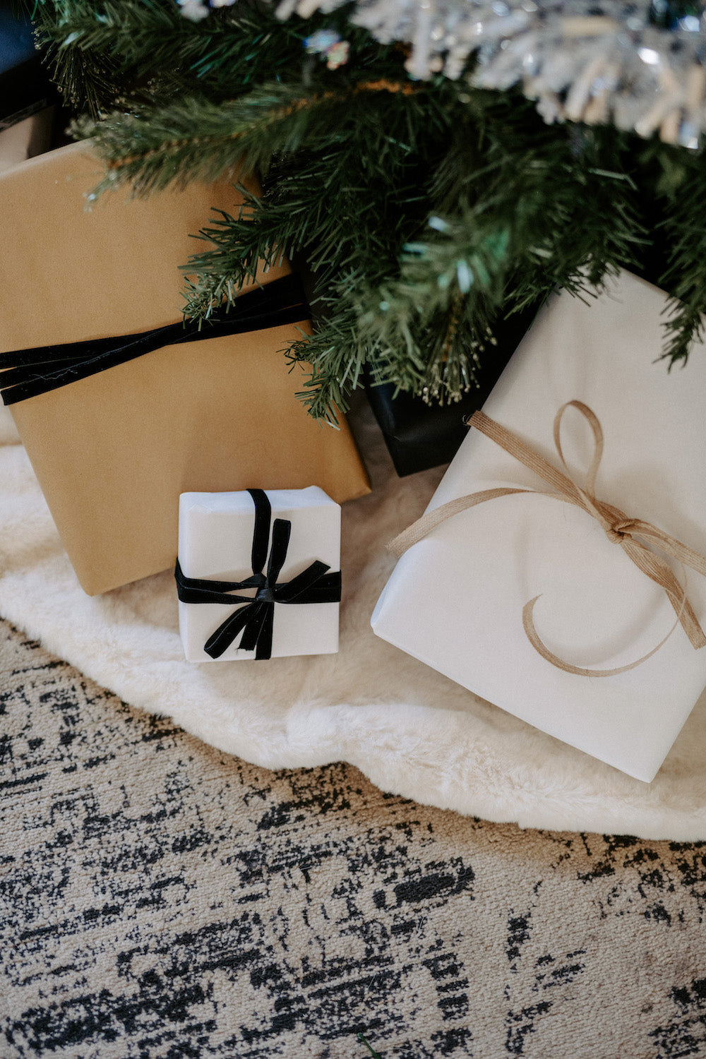 Gift Guide: The Best Skincare For Aging Skin