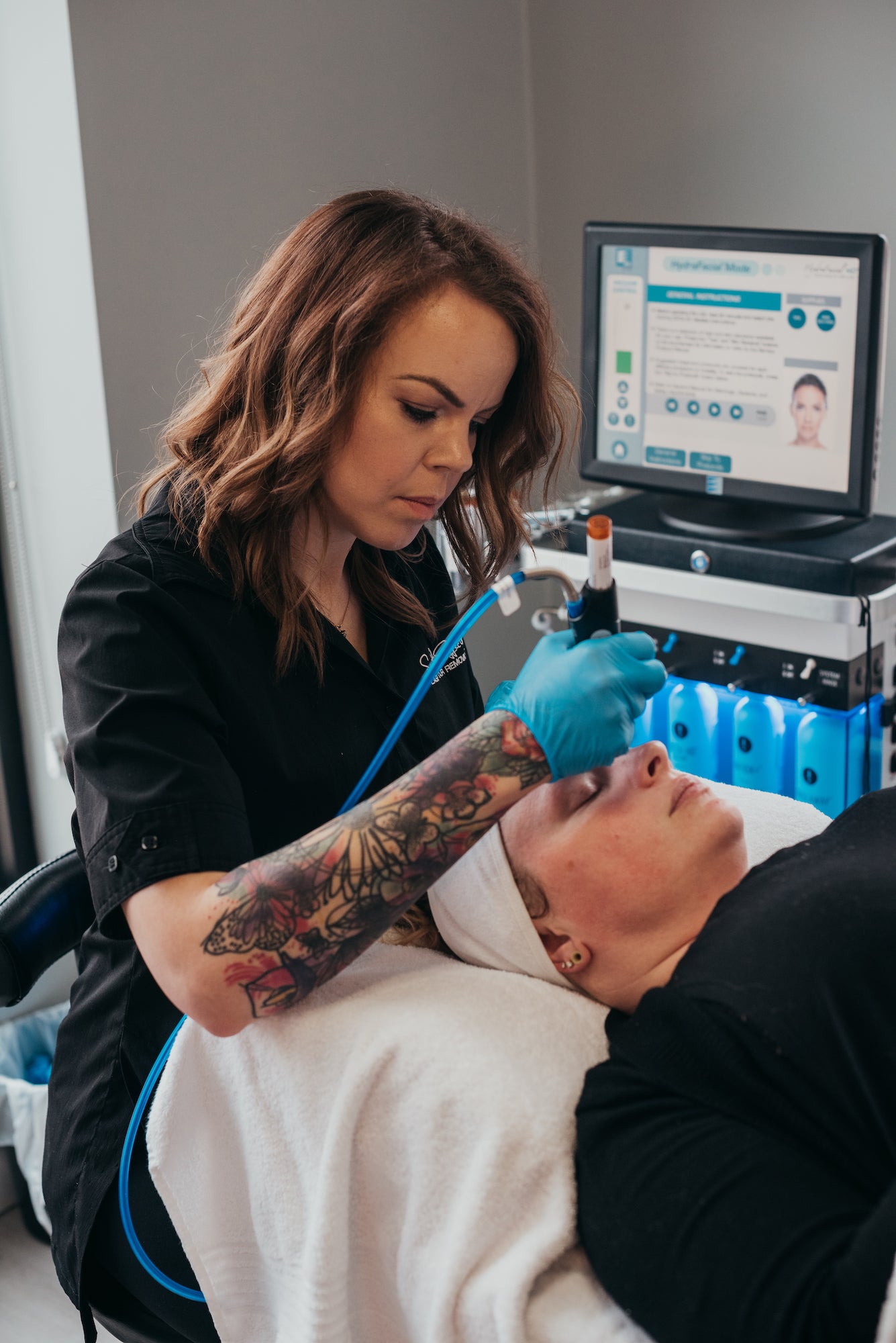 Express HydraFacial